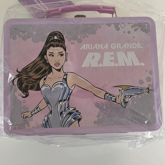 Ariana Grande Accessories New Ariana Grande Rem Limited Edition Collectible Throwback